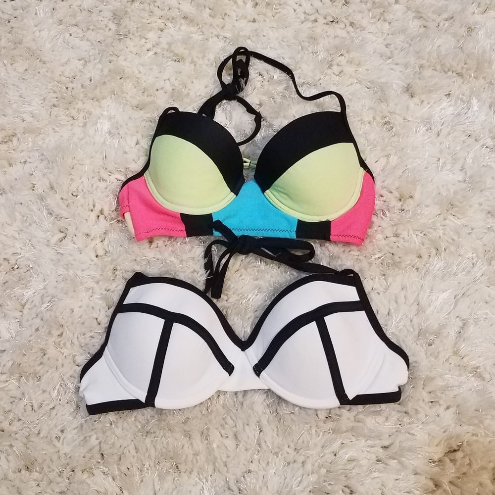 2 Bikini Tops